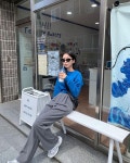 가을 컬러 조합의 [디셈버 어텀 핀턱 와이드 슬랙스] 여유있는 와이드 라인으로 군살 커… | 가을 트렌디어패럴 on Instagram... 