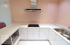 [주상복합리모델링]사랑스러운 핑크골드 주방+부천 중동 두산위브더스테이트 아파트인테리어30평 : 네이버 포스트 | 인테리어, 부엌 디자인