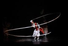 상모 돌리기 | 한국 전통 의상, 전통 의상, 한국