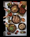 🔥 이 비주얼, 우아~한 족발! 🔥 윤기 흐르는 족발의 결, 쫀득한... 음식을 가장 맛있게, 브랜드는 가장 매력적으로. 이게 바로, 토라이... 