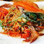 이미 핫한 연남동에서, 아직 가격만큼은 뜨지 않은 곳을 소개한다. 착한 가격, 강렬한 맛, 그리고 카페… | 요리, 파스타, 피자