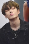 Bobby의 최고 인기 이미지 62개 | Gif, 드라마 및 Baby octopus Bobby