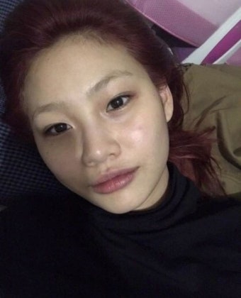 Pin de rina em 정호연 em 2022