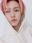 PENTAGON·펜타곤 on Twitter | キノ, ペンタゴン, 偶像