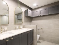 사용할 수 있는 더블세면대를 배치하여 공간을 더 넓게 나누었어요 #래미안퍼스티지… | Decor interior design, Home decor, Decor