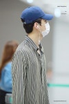Pin page Pin von 백 현 auf EXO Airport
