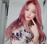 보라색에서 핑크색으로 이쁘게 색이 빠질수있게 염색 입혀주신 @jihyee_k_ 지혜언니 이쁜머리 너무 감사합니당😻 친절하시구 이쁘게 고데기도…