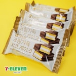 세븐일레븐 공식 인스타그램 on Instagram: “. #크림가득치즈케이크 항상 특별했던 엘골드 제품 입에서 살살 녹는 크림치즈케이크 맛보세요... 