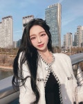 하린 潾 on Instagram: “𝑹𝒐𝒔𝒆𝒍𝒊𝒏 𝑺𝒑𝒓𝒊𝒏𝒈 𝑴𝑨𝑫𝑬 𝑫-1🔓🌷 #스토리 #알림받기 설정♡🛎 (3... 
