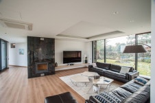 제주도 하도리 주택 모던스타일 거실 by zerolimitsarchitects 모던 | Decor, Home, Home decor