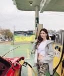 블리보러 #일산 가는 길에 #셀프주유 와 여기 기름 가격 진짜 좋네요... #일산가는길 #주유소 #목요일 #일상 #데일리룩 #짜증대마녀 #오오티디 #ootd