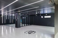 조명으로 포인트를 준 모던한 분위기의 50평 자동차정비소 인테리어 (강남구 역삼동)