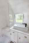 Airstream Bathroom Renovation Penelope the Airstream | 카라반