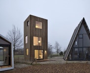 싱글 직장인들을 위한 Micro House (마이크로 하우스) Slim Fit/ Ana Rocha Architecture