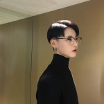 진짜 오랜만에 안경쟁이...! | Instagram photo, Photo, Photo and video