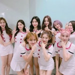 항상 응원하러 와 줘서 고마워요! 메리 없음 어떠카디  알라붕 ❤❤❤ #모모랜드 #쇼챔 #MOMOLAND #꼼짝마 | Os originais, Nancy, Sul coreano