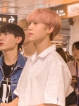 ปักพินโดย jiminchim ใน X1 (프로듀스 X 101)
