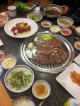 육으를 냠냠하장! 전주시 인후동에 있는 소판돈에서 먹은 육우! 등심과 육회 너무너무 맛있어용! | Food, Beef, Meat