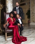 Battle on 가족 (family) | Family photo outfits winter, Family photoshoot outfits, Glam family photoshoot Pin by Alexander J.... 