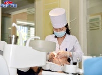 치료예방사업에 힘을 넣어 - 류경치과병원에서 - Ryugyong Dental Hospital - in 2021 | Visor, Hats, Fashion