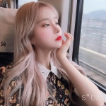 오랜만에 기차탔다☁️🚅 - - -  #소다카메라 #소다엠오티디 #sodamotd #pureblossom🌸