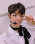 오늘 음방도하고 팬사인회도하고 우리 스테이랑 함께여서 즐거웠어요!!ㅎㅎㅎㅎ그럼 모두 잘자용~ㅎㅎ#straykids #우진 #뮤뱅... 