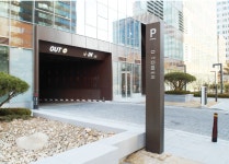 [Signage] D Tower Signage Design / Atelier Don-gha :: archive23  #아뜰리에동가 #동가 #sign #signage #안내판 #사이니지 #사인 | 표지