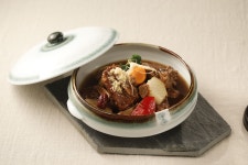 K-Turtle Geogujang Restaurant   담백한 맛의 갈비찜 한뚝배기