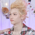 🐥; 스키즈 | Blue hair, Felix, Blonde