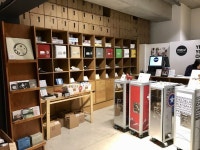 압구정 >> 도심속 색다른 공간 퀸마마마켓 | Liquor cabinet, Decor, Home decor