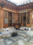 Traditional Korean House, Hanok (한옥) | 현대 건축, 집 평면도, 집 짓기