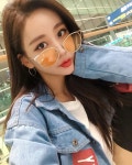 미지니 on Instagram: “인영언니 덕분에 겟한 내 레트로 선구리😎 언니곰아오요♥️”