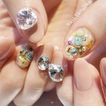 ♡nailtam2na 네일탐이나는 정품 스와로브스키 스톤만을 사용하기때문에 오랫동안 예쁜광택을 유지할 수 있답니다... 
