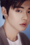 #TXT (#투모로우바이투게더) - #연준 #YEONJUN #TOMORROW_X_TOGETHER | K pop, Atrizes lindas, Gênero musical