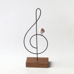 Pin de 현정 이 em 소품장식 | Escultura de arame, Esculturas em arame, Artesanato com arame