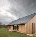 House-Outside에 있는 dong sue Kim님의 핀 | 현대 건축, 벽돌 집, 조립식 주택