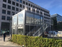Showroom made of four shipping containers | 컨테이너 하우스