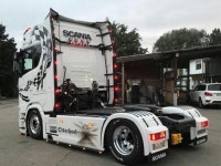Pin by 병과 박 on Photography | Big rig trucks, Trucks, Volvo