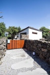 더 이레츠 건축가 그룹 의 제주 서호동 농가주택 리모델링 | Architecture design, Patio, Outdoor decor