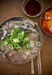Thick Beef Bone Soup 곰탕 Hadongkwan 하동관, Myeongdong | 요리, 음식, 식당