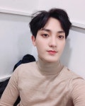 오늘 뮤직뱅크 잘 보셨나요?!!!!!세뇨리따 마니마니 들어주세요 항상 감사합니다 #vav #ziu #브이에이브이 #지우 #senorita #세뇨리따...
