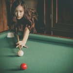 KRYSTAL/크리스탈 di Instagram [181031] 🍂✨#krystal #elle #salvatoreferragamo cr: Krystal.news #daily #krystal #krystalju... 