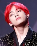태형에 있는 Yasmin Kim님의 핀 | 빨간머리, 지민, 박지민