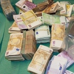 money에 있는 hunter님의 핀