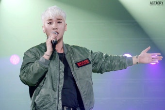 에이스토리 on | Bigbang, World, Tours