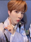 ᴊᴇᴡᴏɴ | 제원 | Fashion, Hoop earrings