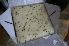 술떡이라고도 불리는 부드럽고 촉촉한 맛의 영주 순흥기지떡 (с изображениями)