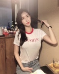 좋아요 24.7천개, 댓글 326개 - Instagram의 DJ MIU(@2km2km)님: 요즘핫한 가로수길 맛집 😍  #돈블럭 #가로수길돈블럭 #신사동맛집... 