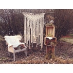 Handmade large macrame backdrop for wedding. | 인테리어, 마크라메