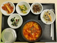 순두부찌게 한상  #순두부찌게 #음식 #간편식 #맛집 | 음식, 식품 아이디어, 음식 사진